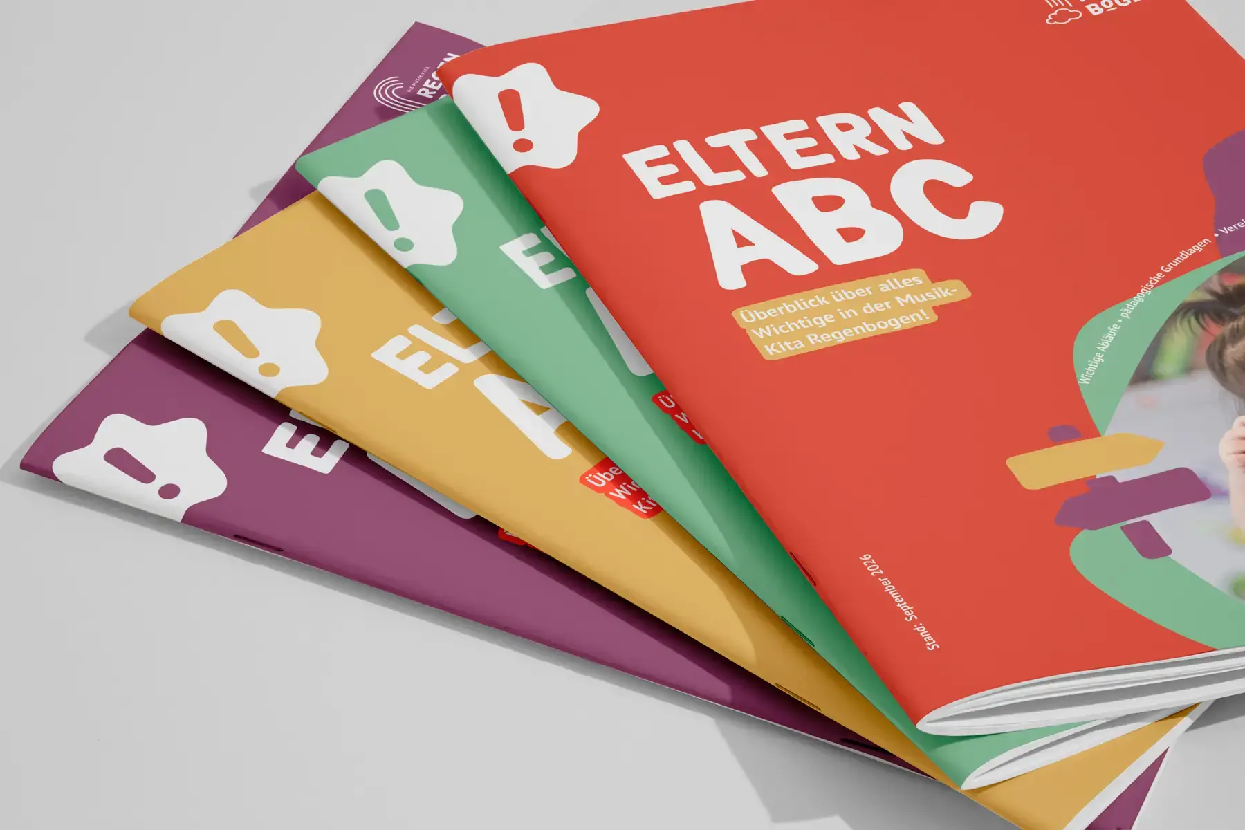 Mockup von einer Kita Design Broschüre